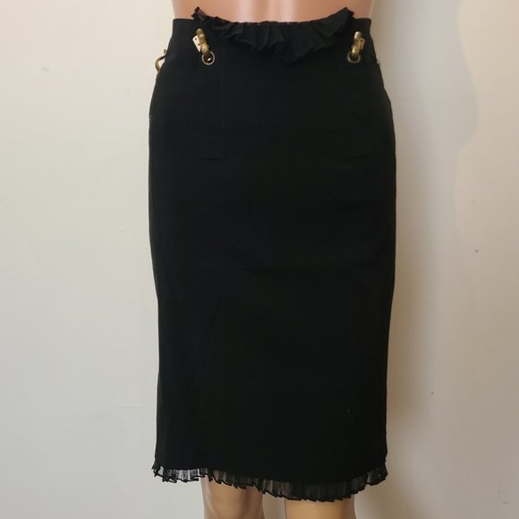 L.A.M.B. Dresses & Skirts - L.A.M.B. stretch wool pencil skirt sz 6 GUC